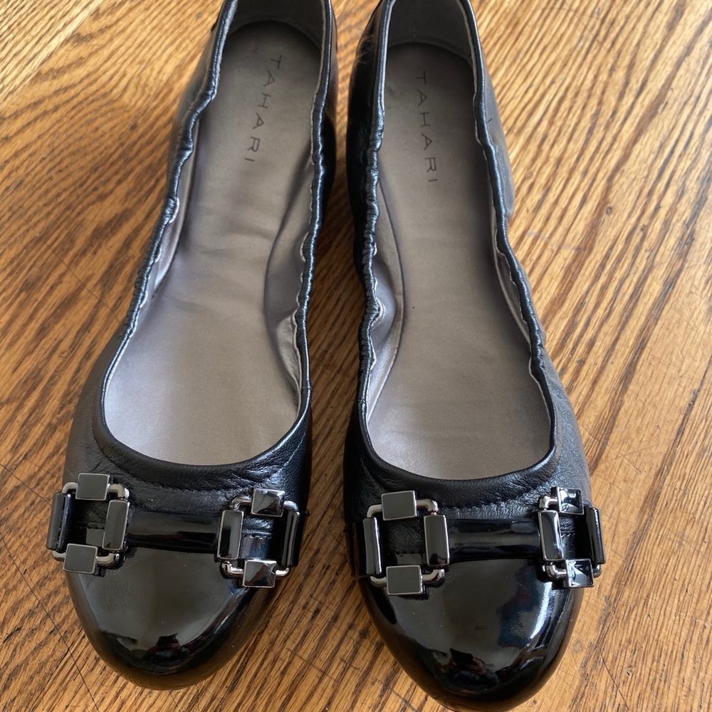 Tahari Flats